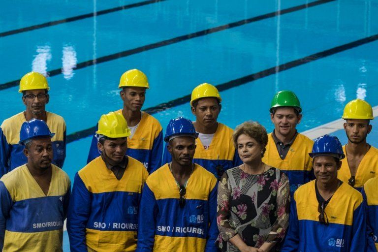 Juegos de Rio están más allá de crisis política en Brasil, dice miembro de COI