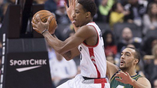 Lowry y DeRozan guían a Raptors en triunfo 104-94 sobre Jazz