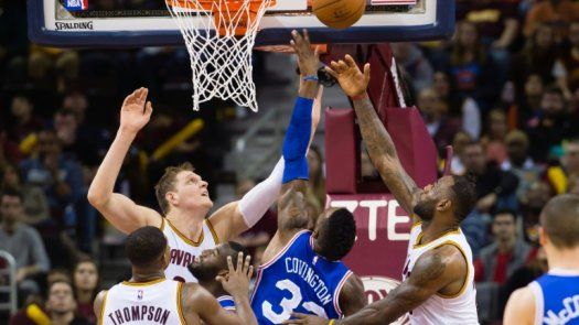 Lebron impulsa a Cleveland en triunfo sobre Filadelfia 76ers
