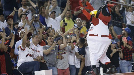 Venezolanos se desahogan en Serie del Caribe
