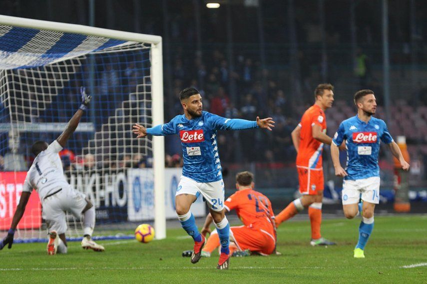 Napoli vence al Spal 1-0 previo a choque con Inter