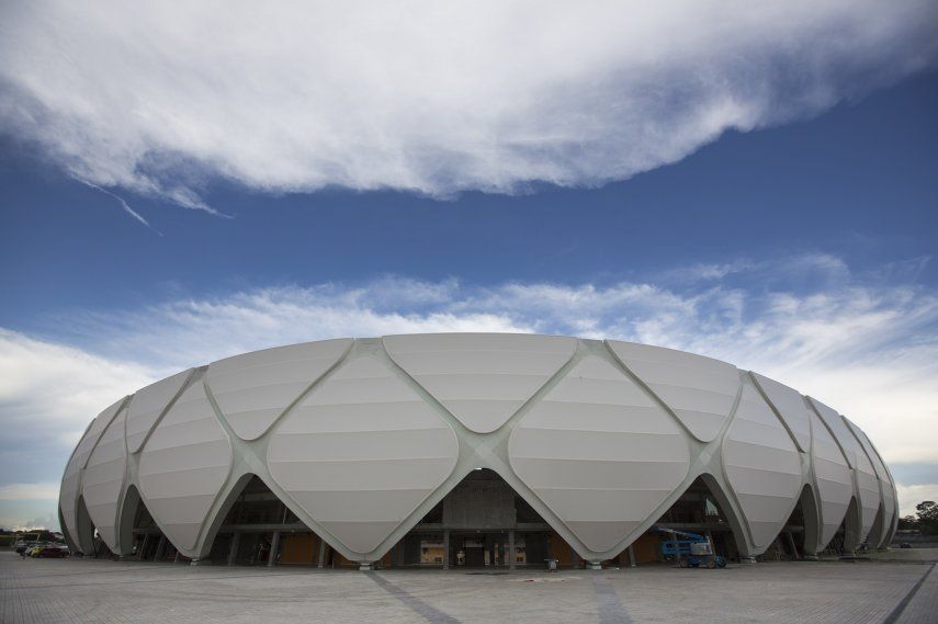 Brasil trata de aprovechar estadios nuevos