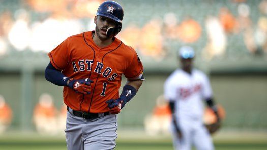 Correa pega HR y Verlander suma 10 ponches, Astros ganan
