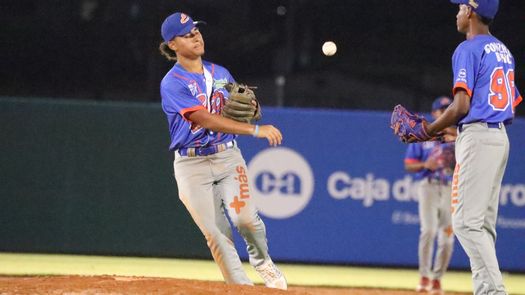 Béisbol Juvenil 2026: Panamá Este y Veraguas ganan por abultamiento de carreras Béisbol Juvenil 2026: Panamá Este y Veraguas ganan por abultamiento de carreras