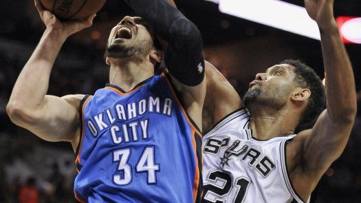 San Antonio humilla 130-91 a Oklahoma City