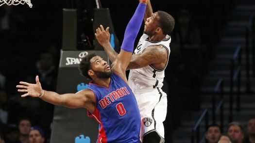 Young ayuda a Nets en victoria sobre Pistons