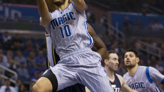 Fournier anota 21 y Orlando vence fácil a Utah