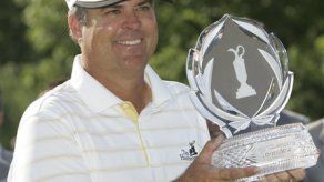 Perry gana torneo Memorial por dos golpes