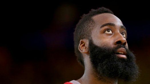 Adidas firma un contrato millonario con la estrella del baloncesto Harden