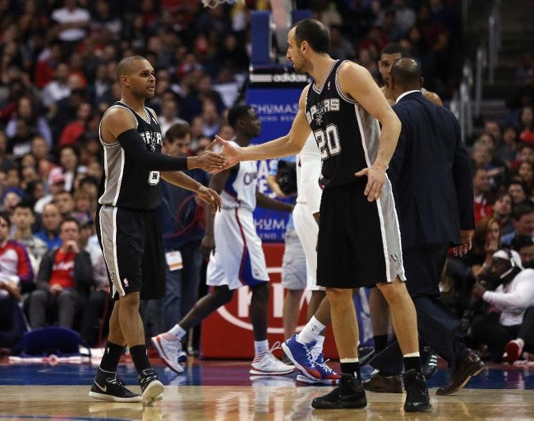 Spurs gana a Lakers, su 11ava victoria consecutiva