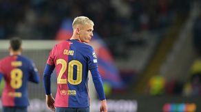 Dani Olmo es borrado de la plantilla del Barcelona por LaLiga
