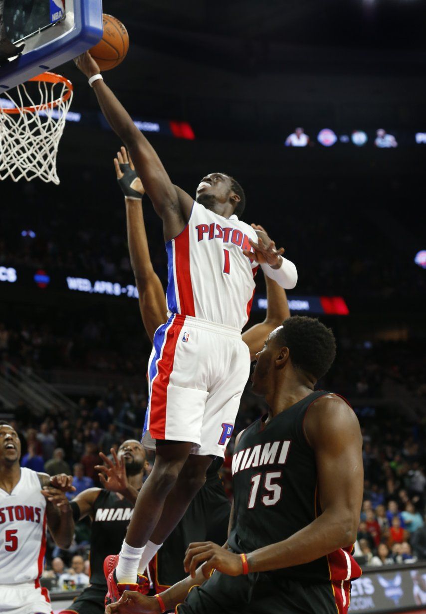 Jackson corona remontada de Pistons sobre Heat