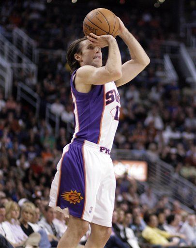 Entrenador de Celtics elogia a Varejao; Nash llega a 1.000 juegos