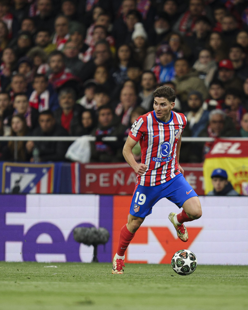 Champions League: La UEFA se pronunció sobre el penalti anulado a Julián Álvarez