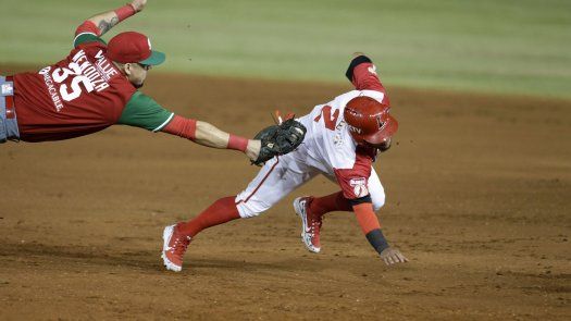 Venezuela vence 5-1 a México al arrancar la Serie del Caribe