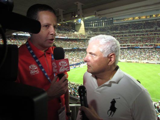 Martinelli promete 10 mil dólares a jugadores de la Sele