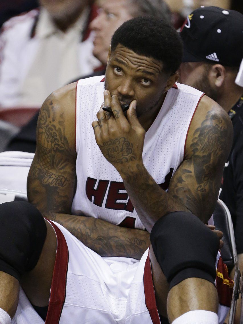 Raptors dejan al Heat prácticamente fuera de playoffs