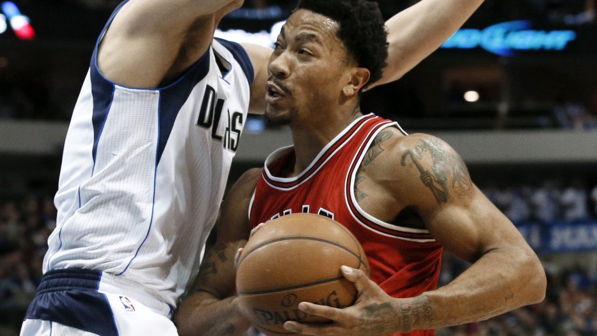 Rose y Butler comandan triunfo de Bulls en Dallas
