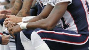 NFL: Randy Moss es transferido a Minnesota