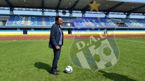 Kiko Barrios ya está en Panamá y visita el Armando Dely