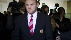 Euro: UEFA reduce la suspensión de Rooney a 2 partidos