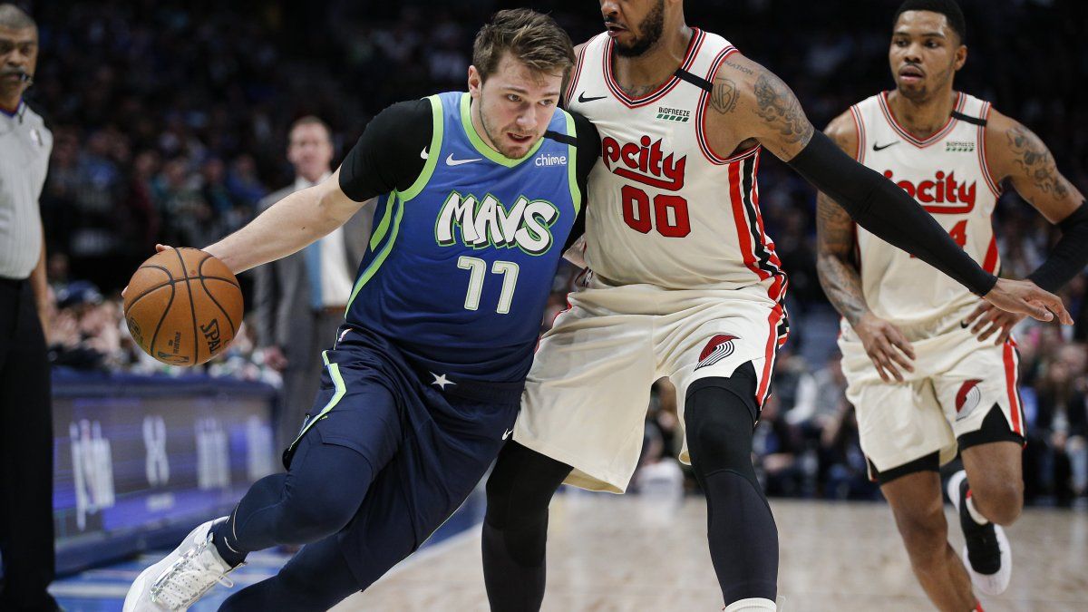Doncic y Hardaway guían a Mavericks en triunfo sobre Blazers