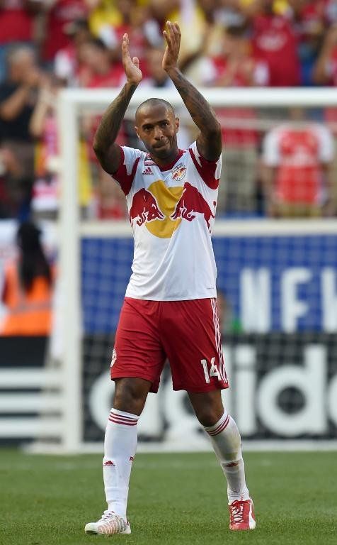 Thierry Henry deja el fútbol y será asesor de un canal de TV