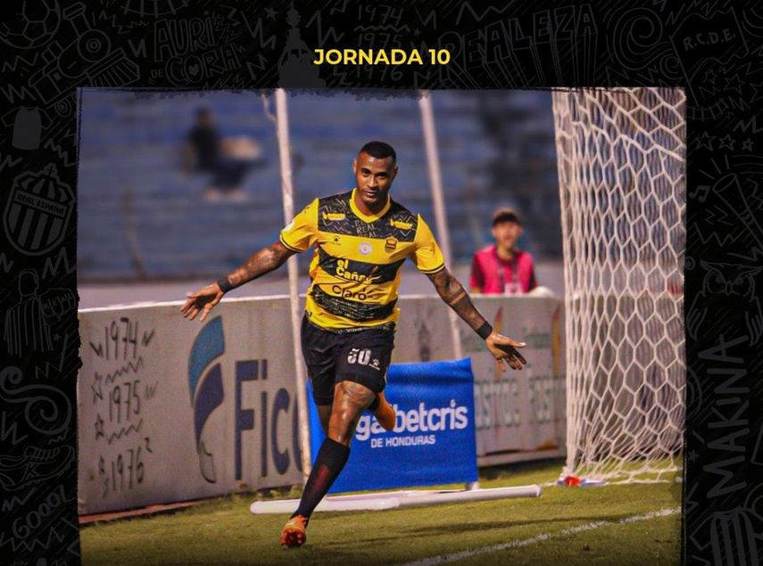 Carlos Small&nbsp;