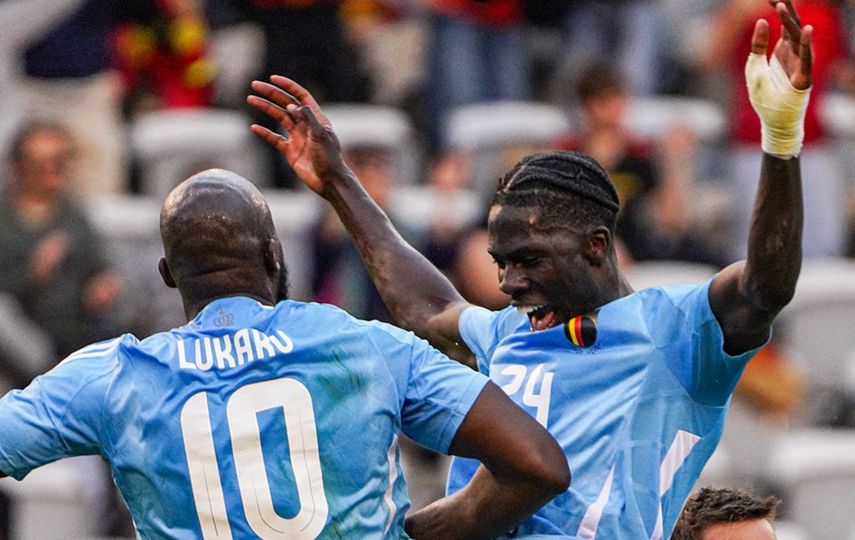 Romelu Lukaku marca doblete en el triunfo de Bélgica sobre Luxemburgo