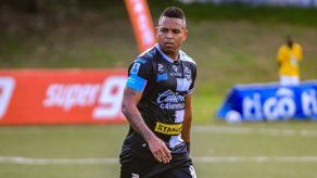 Nelson Barahona espera ganar el Clásico Nacional con Tauro ante Plaza Amador