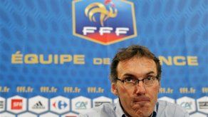 Mundial: Blanc planea hacer limpieza en Francia