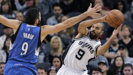 Spurs llegan a foja de 18-0 en casa