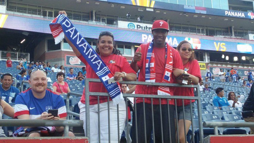 La Marea Roja apoyando a Panamá en Copa Oro