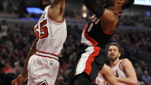 Lillard anota 31 puntos en victoria de Blazers sobre Bulls