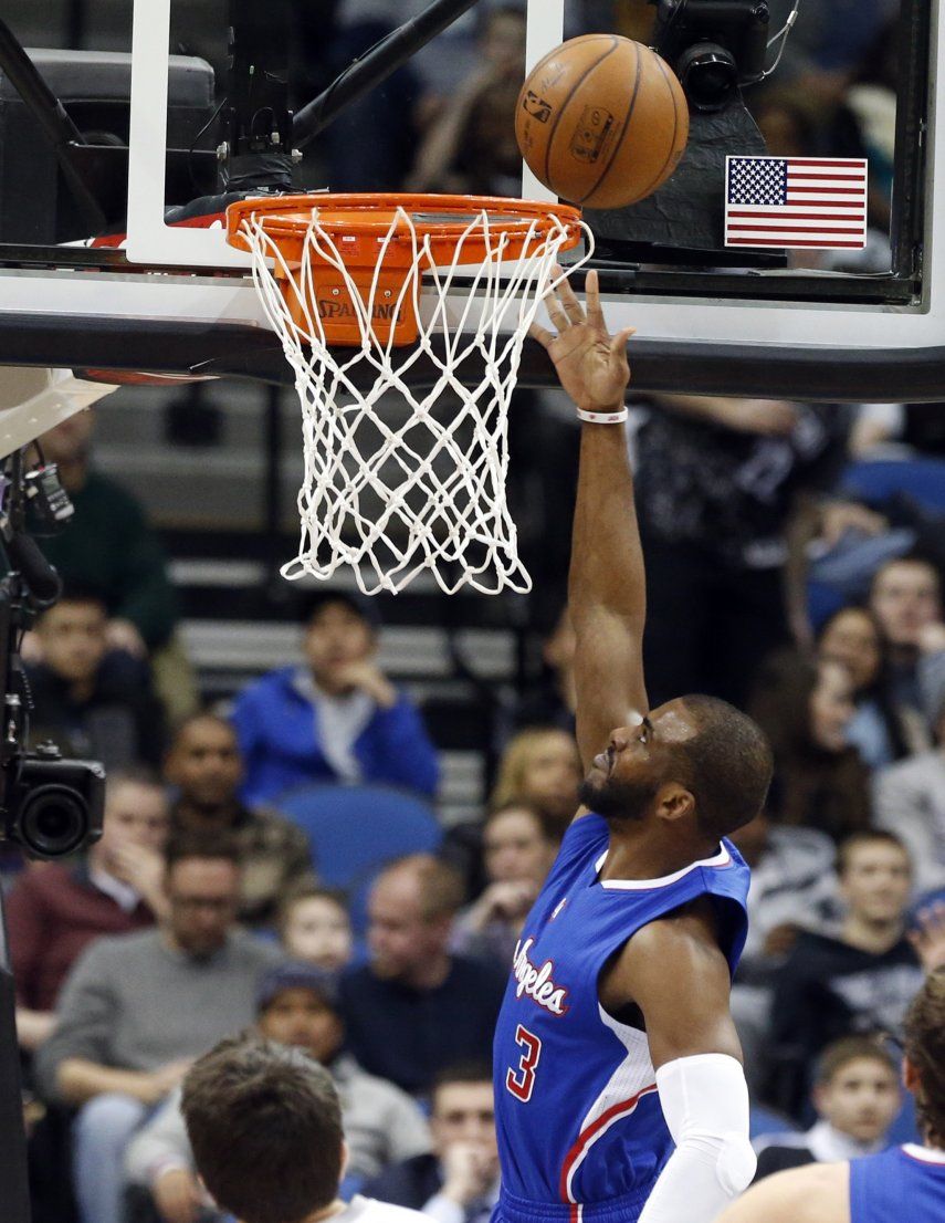 Paul aporta doble doble a victoria de Clippers
