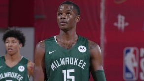 Iverson Molinar terminó sin minutos ante Dallas Mavericks en la Summer League