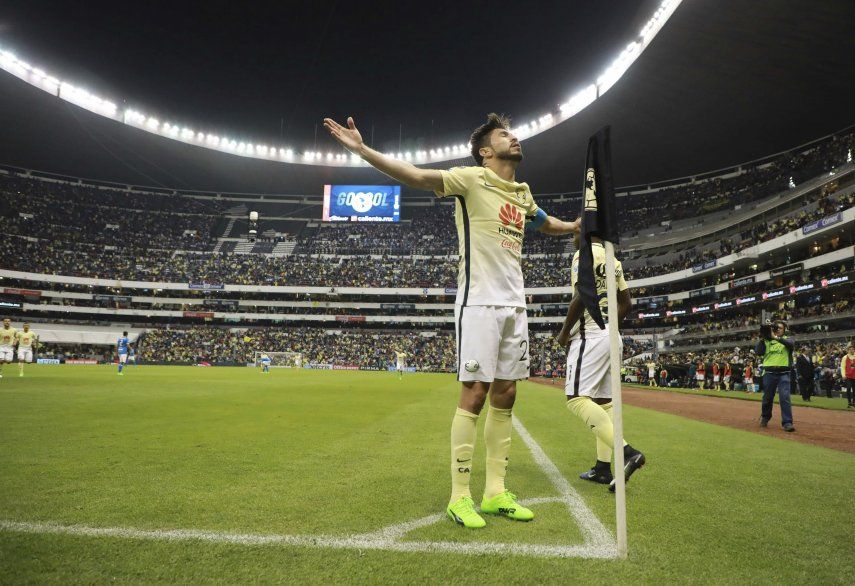 Oribe Peralta deja al América y emigra a Chivas