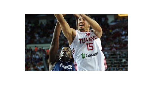 Mundial: Un Turkoglu magistral guí­a a Turquí­a a cuartos de final