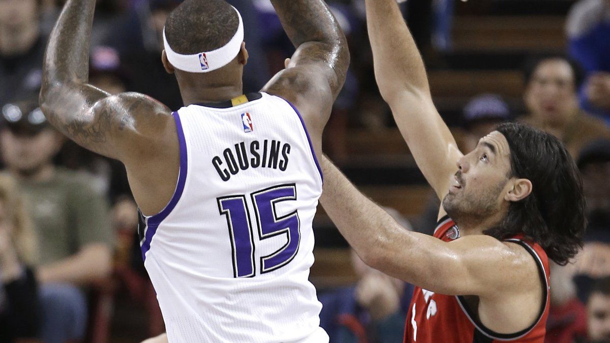Cousins suma 36 puntos y Kings se imponen a Raptors
