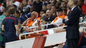 Podolski se perderá 3 semanas por lesión