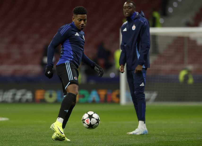 Champions League: César Blackman y el Slovan Bratislava cayeron ante Stuttgart