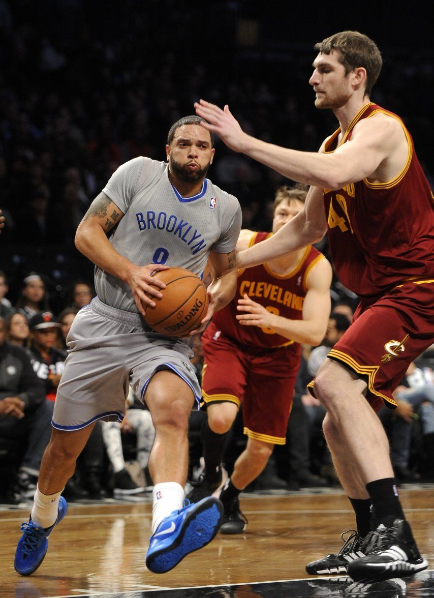 Nets superan 108-97 a Cavaliers