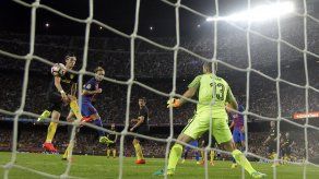 Barcelona pierde por lesión a Messi y empata con Atlético