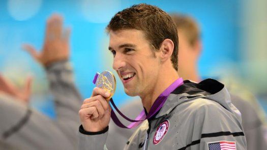 Phelps volverá a competir en natación: Federación de EEUU