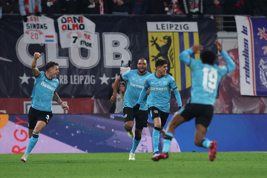 Bayer Leverkusen superó al Leipzig con gol del ecuatoriano Hincapié&nbsp;