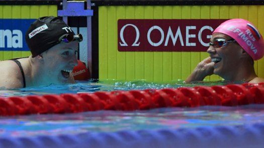 Waddell sorprende en los 50 m espalda y King cumple en los 50 m braza