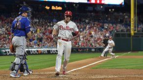 Mets superan a Filis en 1er duelo de doble cartelera