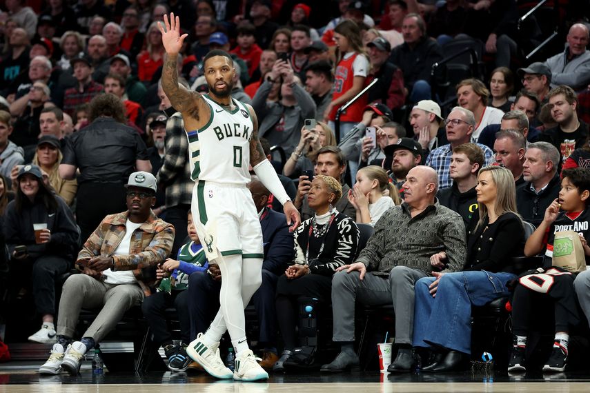 NBA: Damian Lillard fue recibido con gran ovación en si vuelta a Portland