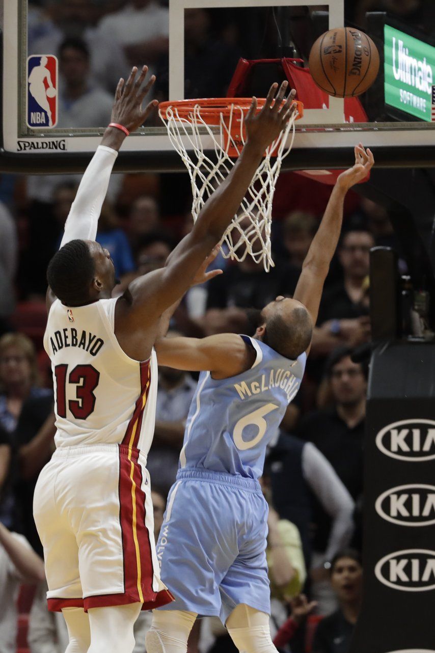 Timberwolves dan la vuelta y superan al Heat