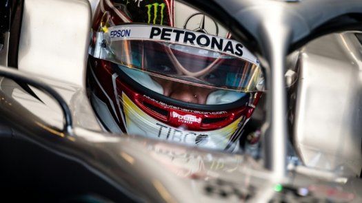 Hamilton domina los primeros ensayos libres en Hungría